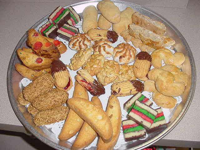 Holiday Italian cookie assortment tray